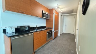 Comprar apartamento no 50 Biscayne 3109