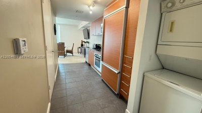 Comprar apartamento no 50 Biscayne 3109