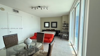 Comprar apartamento no 50 Biscayne 3109