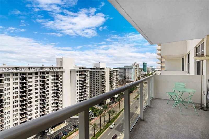 Condo for sale at Arlen Beach 1707