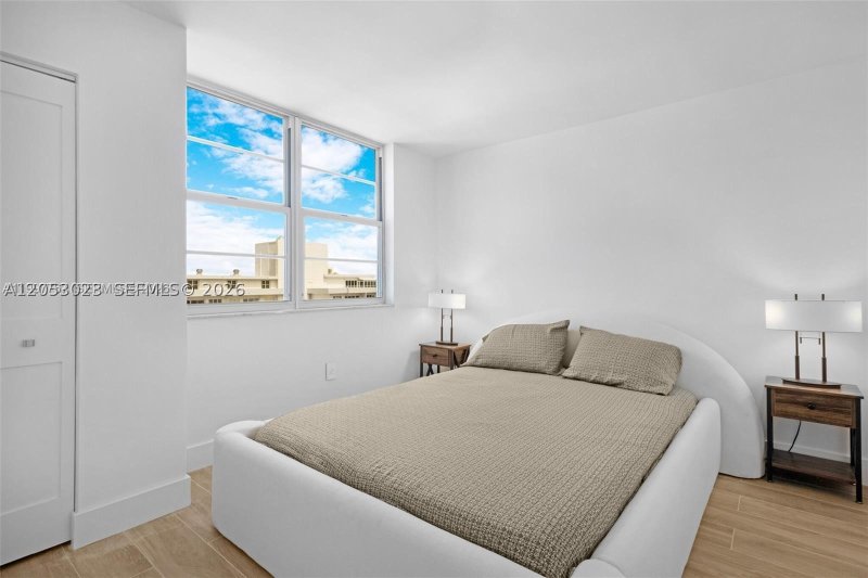 Condo for sale at Arlen Beach 1707