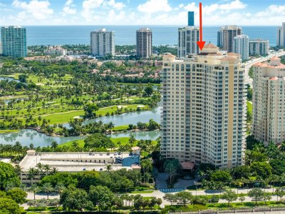 Turnberry On The Green Apt #1705
