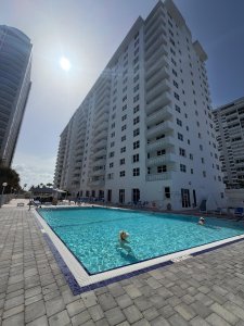 Comprar apartamento en Galt Towers 14D