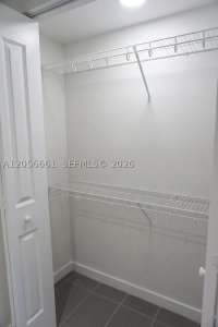 Aluguel de apartamento no Canvas 1502