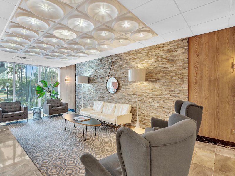 Condo for sale at Coral Ridge Towers South 414
