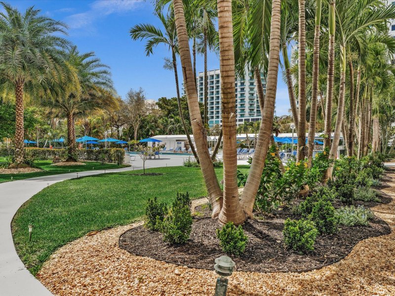 Condo for sale at Coral Ridge Towers South 414