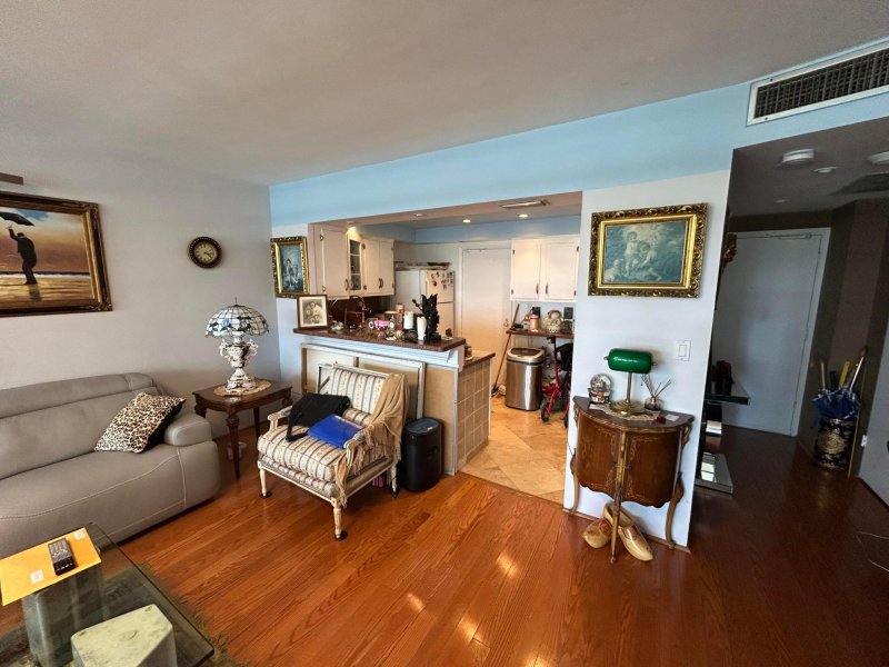 Condo for sale at Coral Ridge Towers South 414