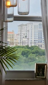 Aluguel de apartamento no One Village Place 803