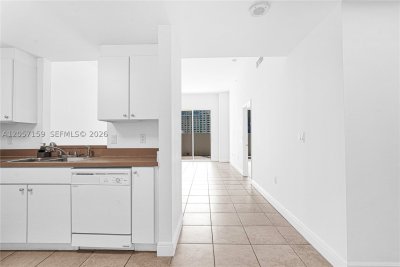 Comprar apartamento no Vue at Brickell 812