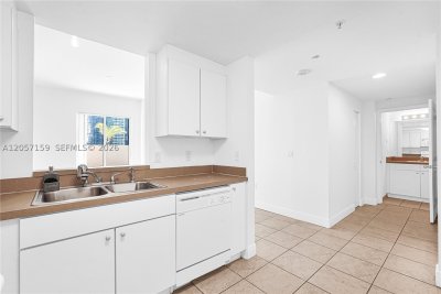 Comprar apartamento no Vue at Brickell 812
