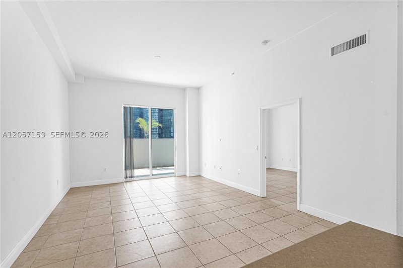 Comprar apartamento no Vue at Brickell 812