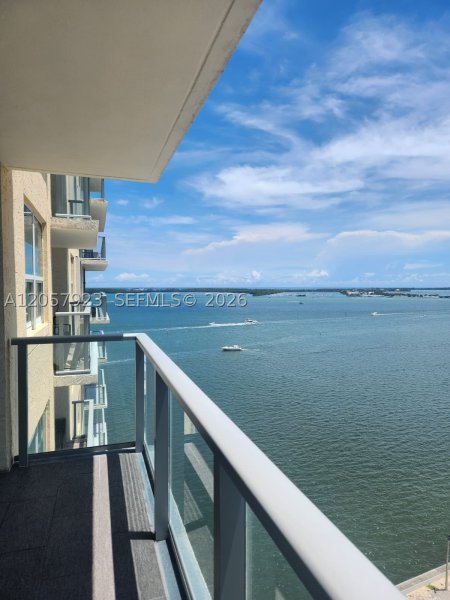 Mark on Brickell Apt #1807
