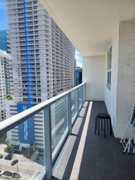 Aluguel de apartamento no Mark on Brickell 1807