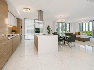 Aluguel de apartamento no Arlen House 4-802