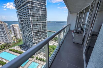 Comprar apartamento en Icon Brickell Viceroy 3401