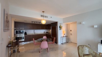 Comprar apartamento en Icon Brickell Viceroy 3401