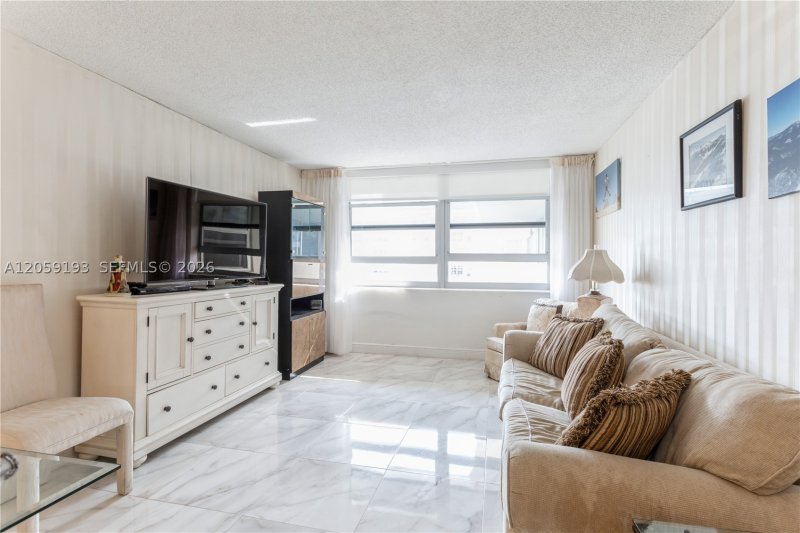 Comprar apartamento en Manatee 1101
