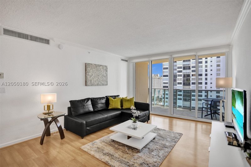 Property photo # 4