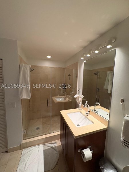 Apartment for rent at Axis on Brickell North Tower 2015-N