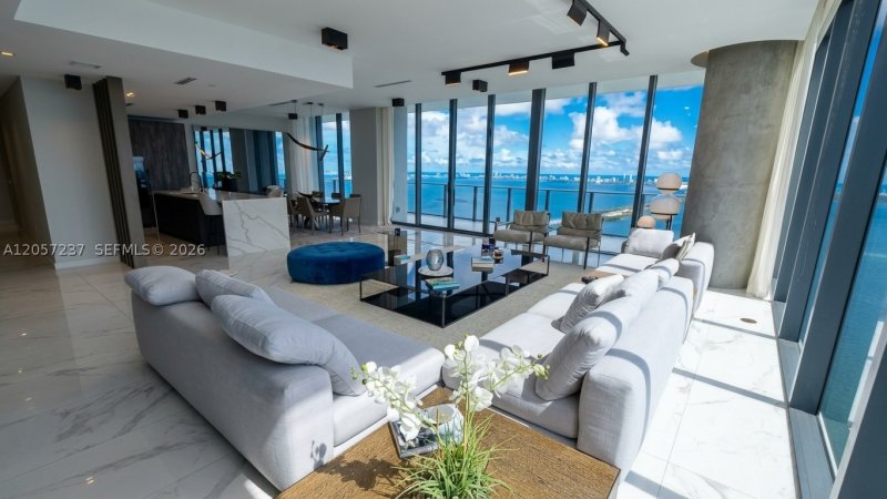 Condos for sale at One Paraiso