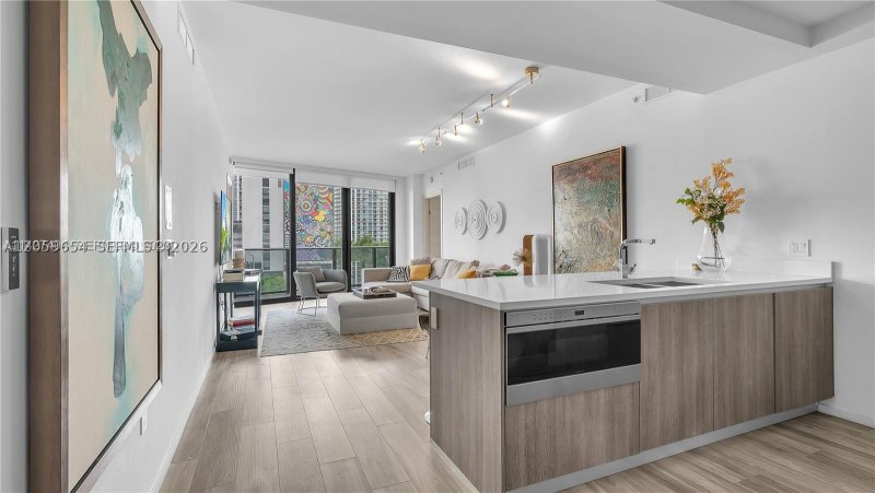 Apartment for rent at SLS Lux Brickell 1102