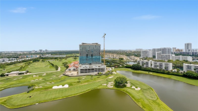 Apartment for rent at Duo Condo 2303E