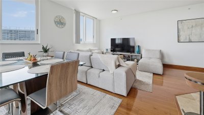 Aluguel de apartamento no Duo Condo 2303E