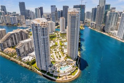 Comprar apartamento en Three Tequesta Point 1102