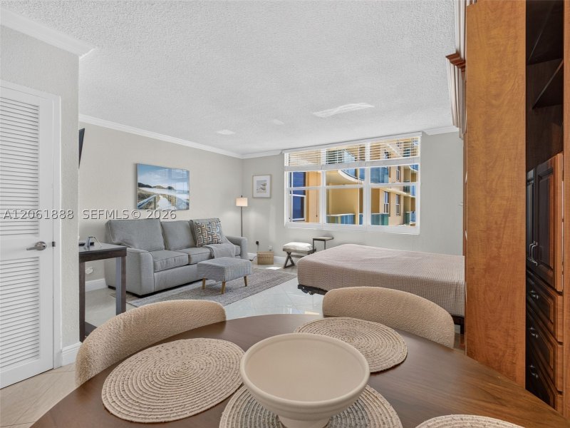 Alquiler de apartamento en The Wave Condo 719