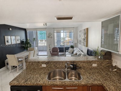 Comprar apartamento no Sail at Brickell 2007