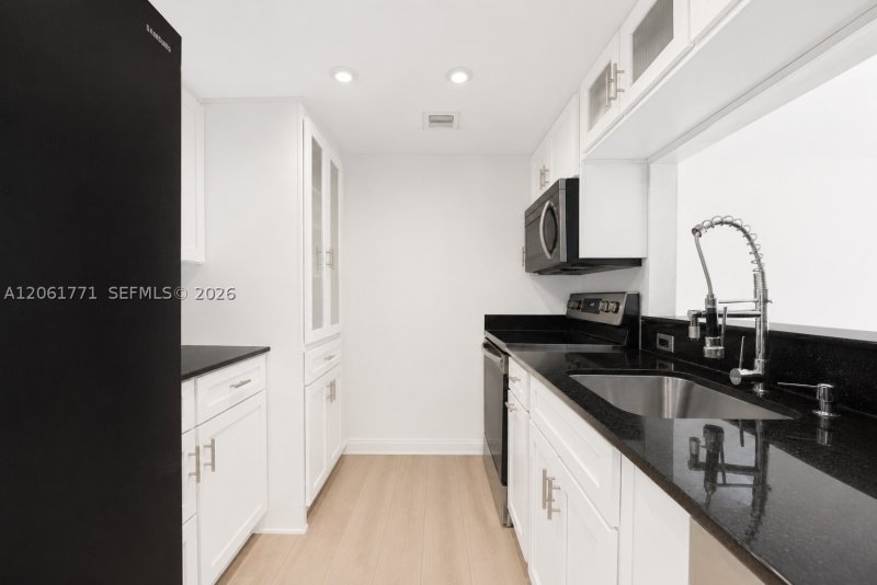 Apartment for rent at Grandview Palace 1809