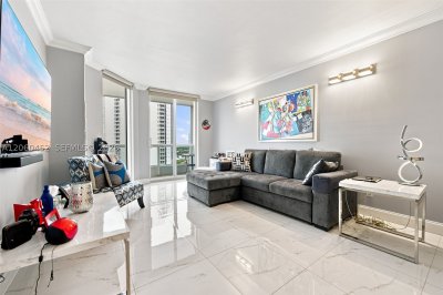 Comprar apartamento en North Tower at The Point 1502