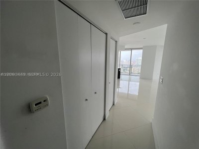 Comprar apartamento no Aria on The Bay 3000