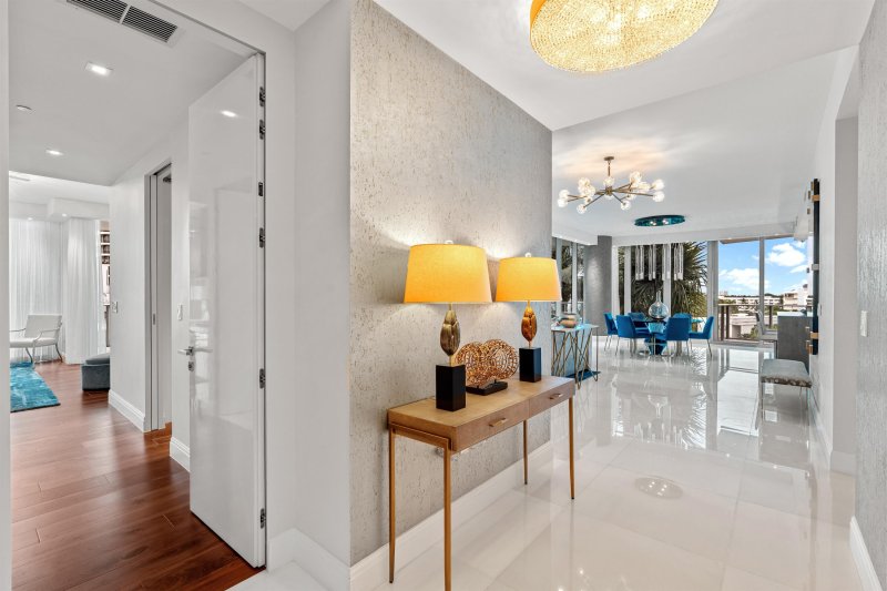 Condo for sale at Paramount Fort Lauderdale 405