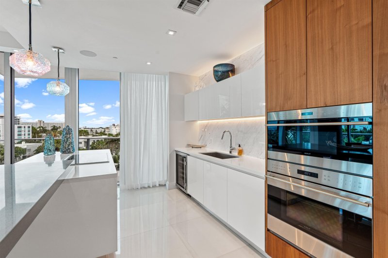 Condo for sale at Paramount Fort Lauderdale 405