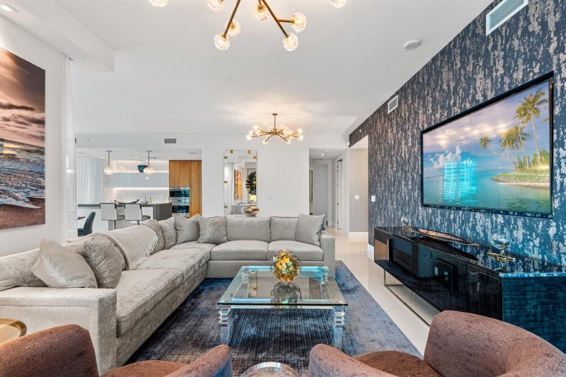 Condo for sale at Paramount Fort Lauderdale 405