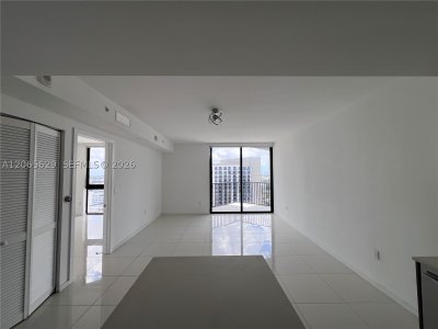 Aluguel de apartamento no 5300 Paseo 1807