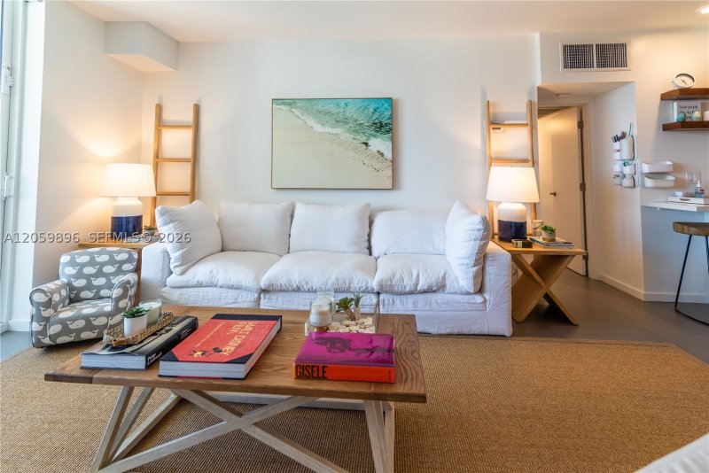 Apartment for rent at Harbour House 519