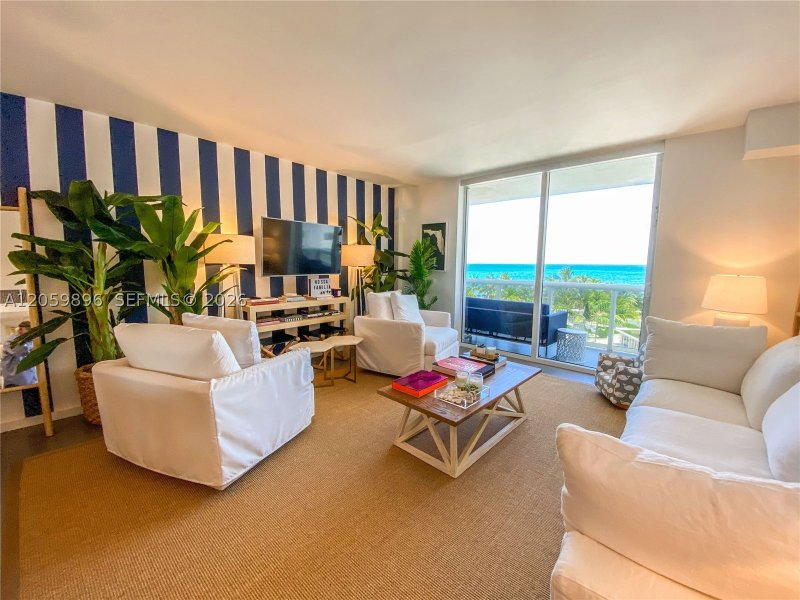 Apartment for rent at Harbour House 519