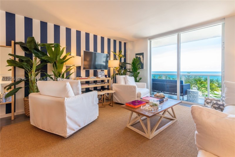 Apartment for rent at Harbour House 519