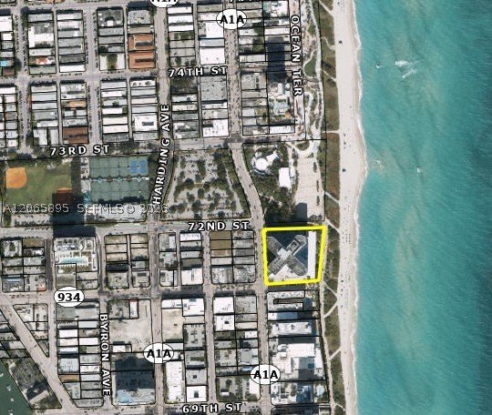 Condo for sale at Burleigh House 1001