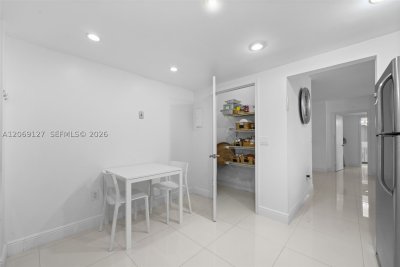 Aluguel de apartamento no Balmoral Condo 20V
