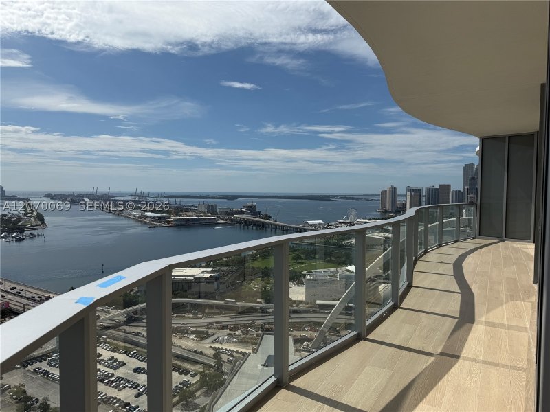 Condo for sale at Casa Bella 3506