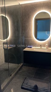 Aluguel de apartamento no E11EVEN Hotel & Residences 1204