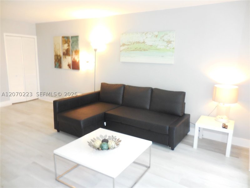 Property photo # 2