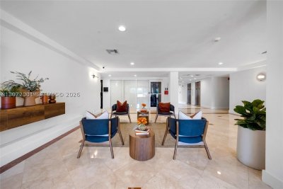 Alquiler de apartamento en Island Place At North Bay 7J