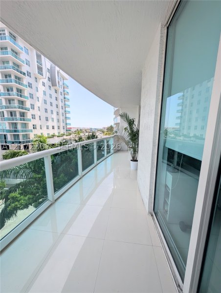 Condo for sale at 360 Condominium West 505