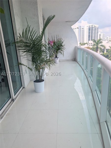 Condo for sale at 360 Condominium West 505