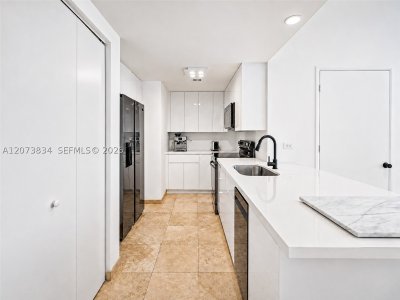 Comprar apartamento en Wind by Neo 2304