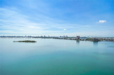 Aluguel de apartamento no Elysee Miami 1801